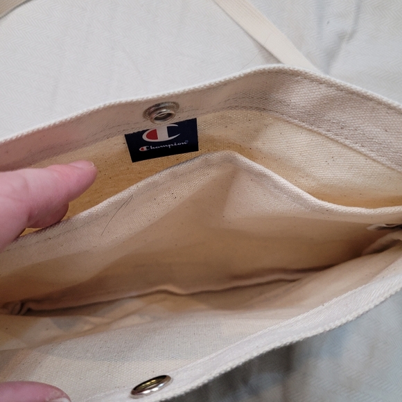 Champion Canvas crossbody - Picture 6 of 13